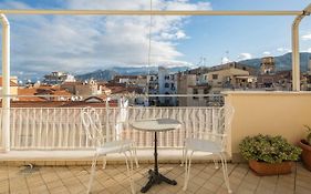 Carla Suite Sorrento